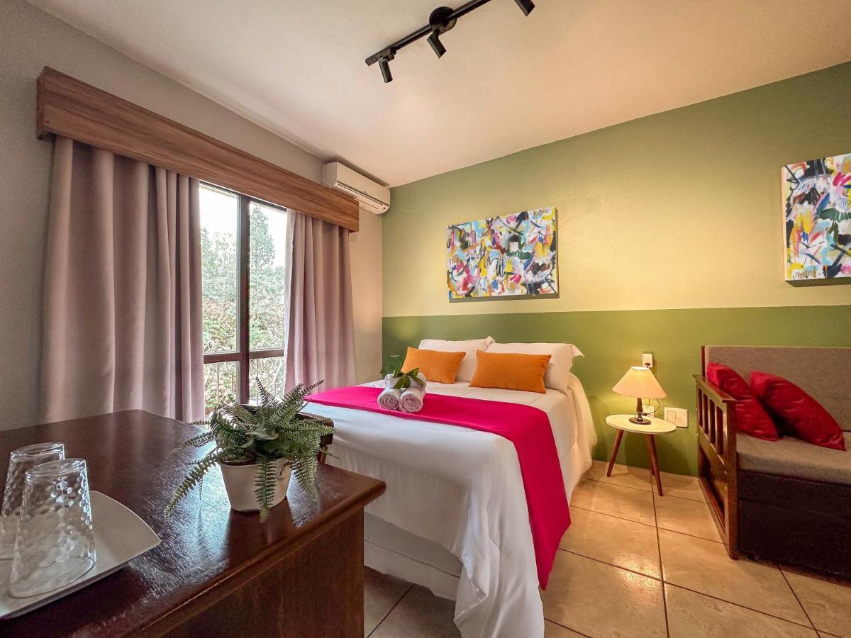 Luzzy Hotel Canela Exterior foto